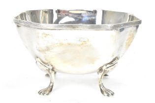 An Edwardian silver bowl, by hallmarked London 1906, of octagonal shape with concave formed sides,