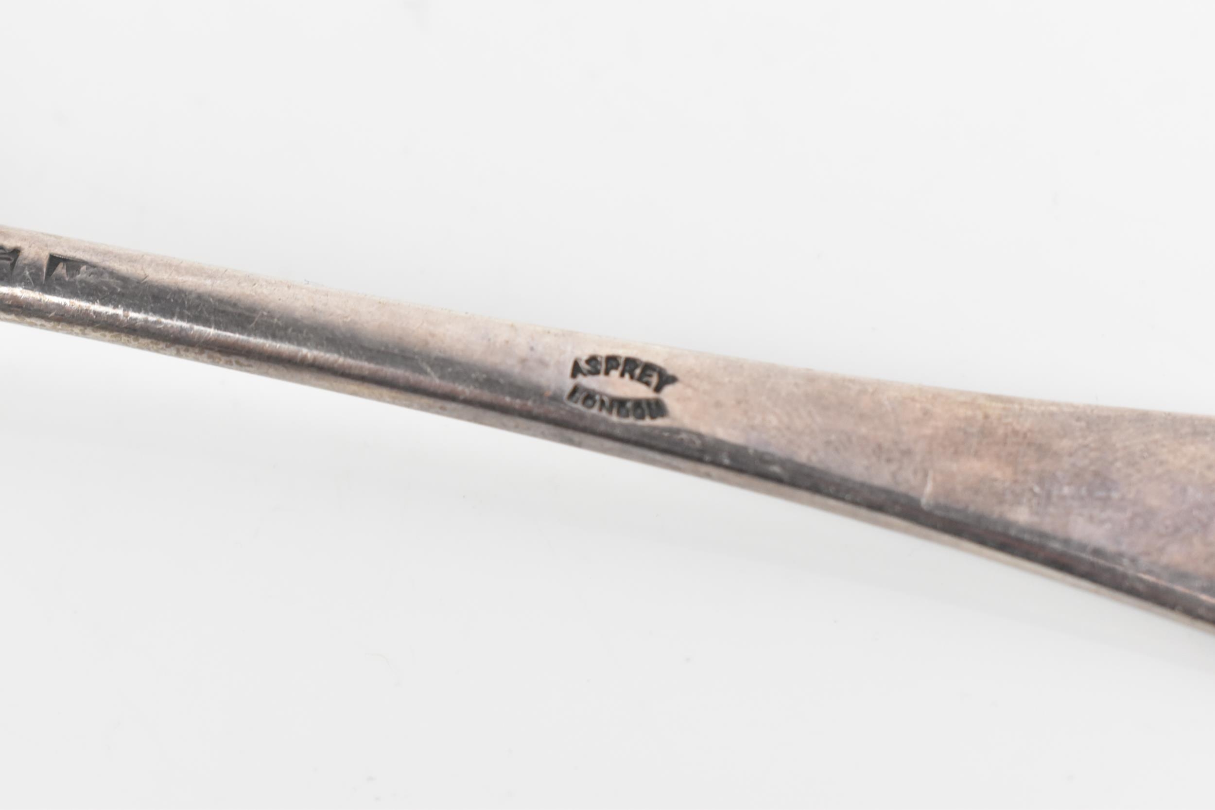 An early 20th century silver pastry server, by Asprey, hallmarks rubbed, stamped Asprey London, 22. - Image 4 of 4