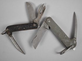 A WWII Period Military Issue Clasp Knife with Chequered Grip, Single Blade, Tin Opener and Marlin