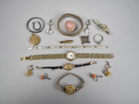 A Collection of Various Costume Jewellery to comprise Brooches, Bracelets, Rings Etc