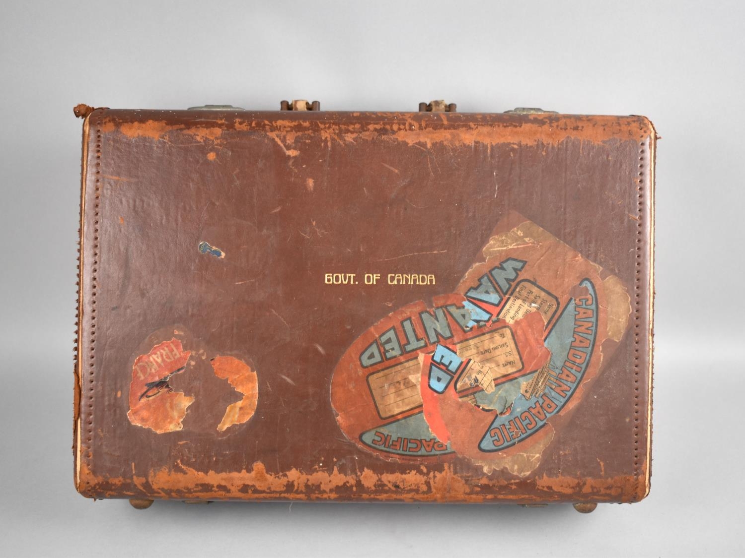 A Vintage Leather Document Case for the Govt. of Canada together with a wooden bo monogrammed C.A.R. - Image 2 of 5