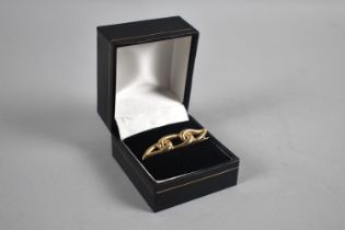 A 9ct Gold Brooch, Entwined Links, 3.2gms, 36.7mm Long