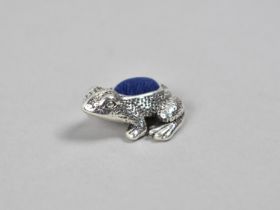 A Miniature Sterling Silver Pin Cushion Modelled as a Frog, 3x1cm high