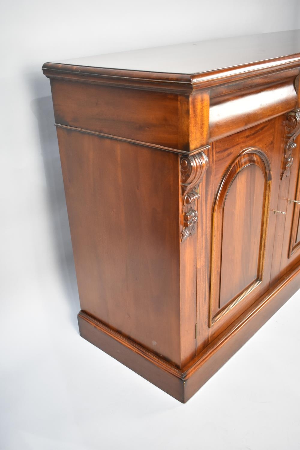 A Victorian Style Mahogany Three Drawer Sideboard by Connoisseur of Shrewsbury, with Three Keys - Image 3 of 5