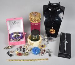 A Small Collection of Costume Jewellery to include Frog Brooch, Bangles etc