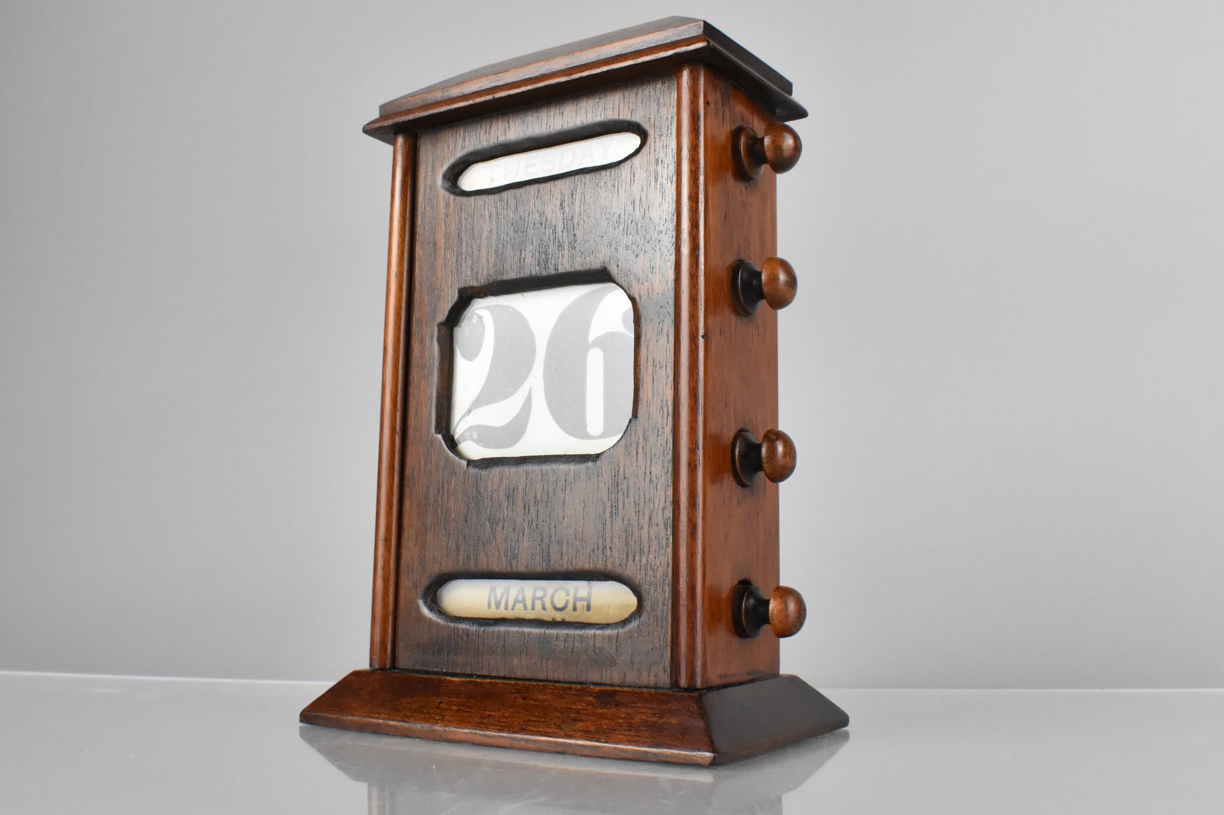 An Edwardian Oak Desktop Perpetual Calendar with Day, Date and Month, 21cm High - Image 2 of 3