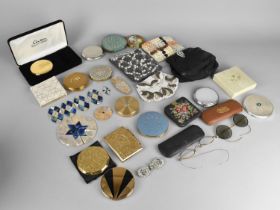 A Collection of Mid 20th Century Ladies Powder Compacts to include Examples by Stratton Together