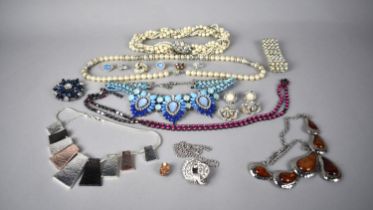 A Collection of Various Costume Jewellery to Comprise Necklaces etc