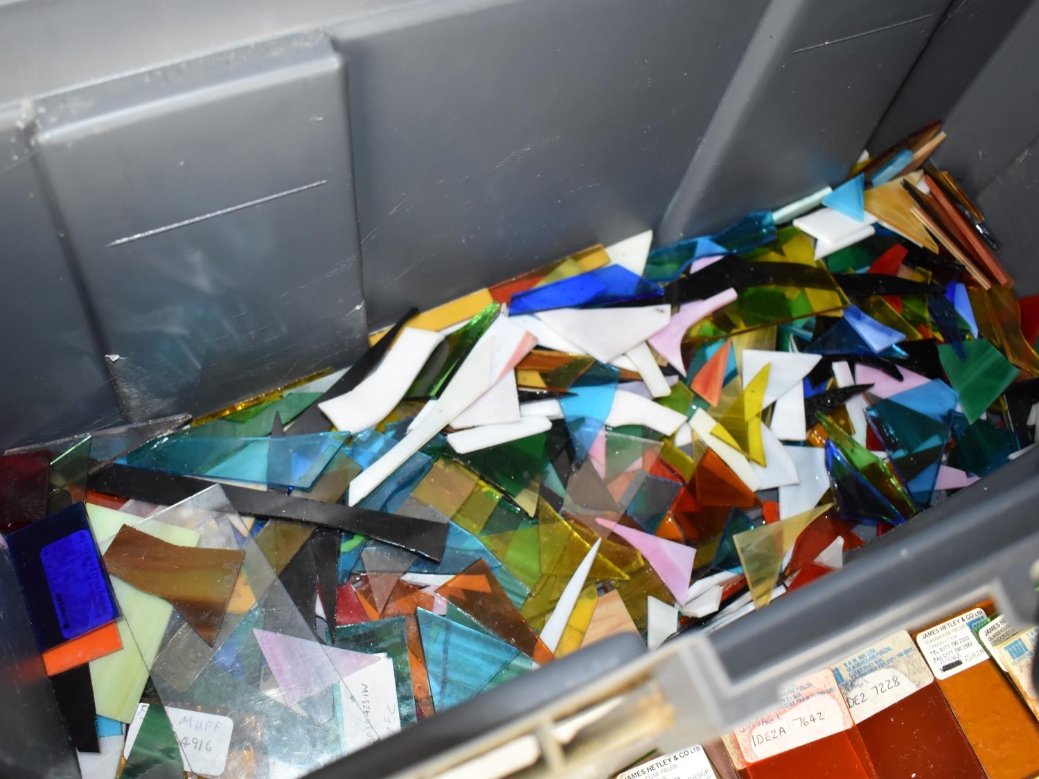 A Tool Box Containing Large Quantity of Coloured Glass Samples - Image 3 of 3