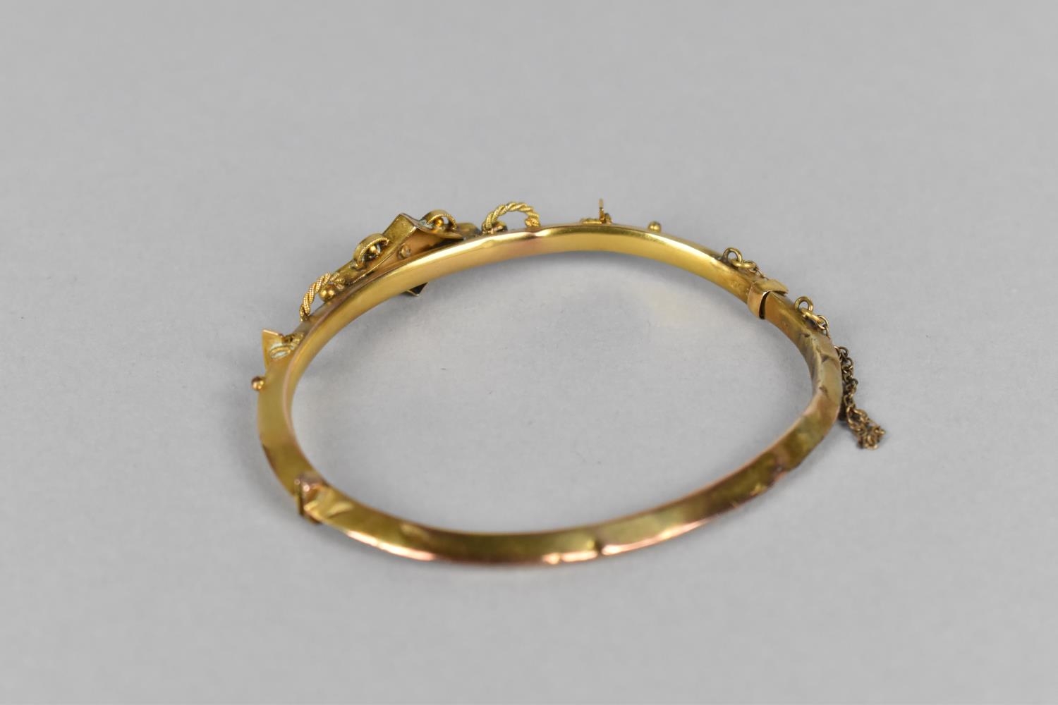 A Late 19th/Early 20th Century 9ct Gold Bracelet with Applied Design and Central Mounted Diamond, 6g - Bild 3 aus 3