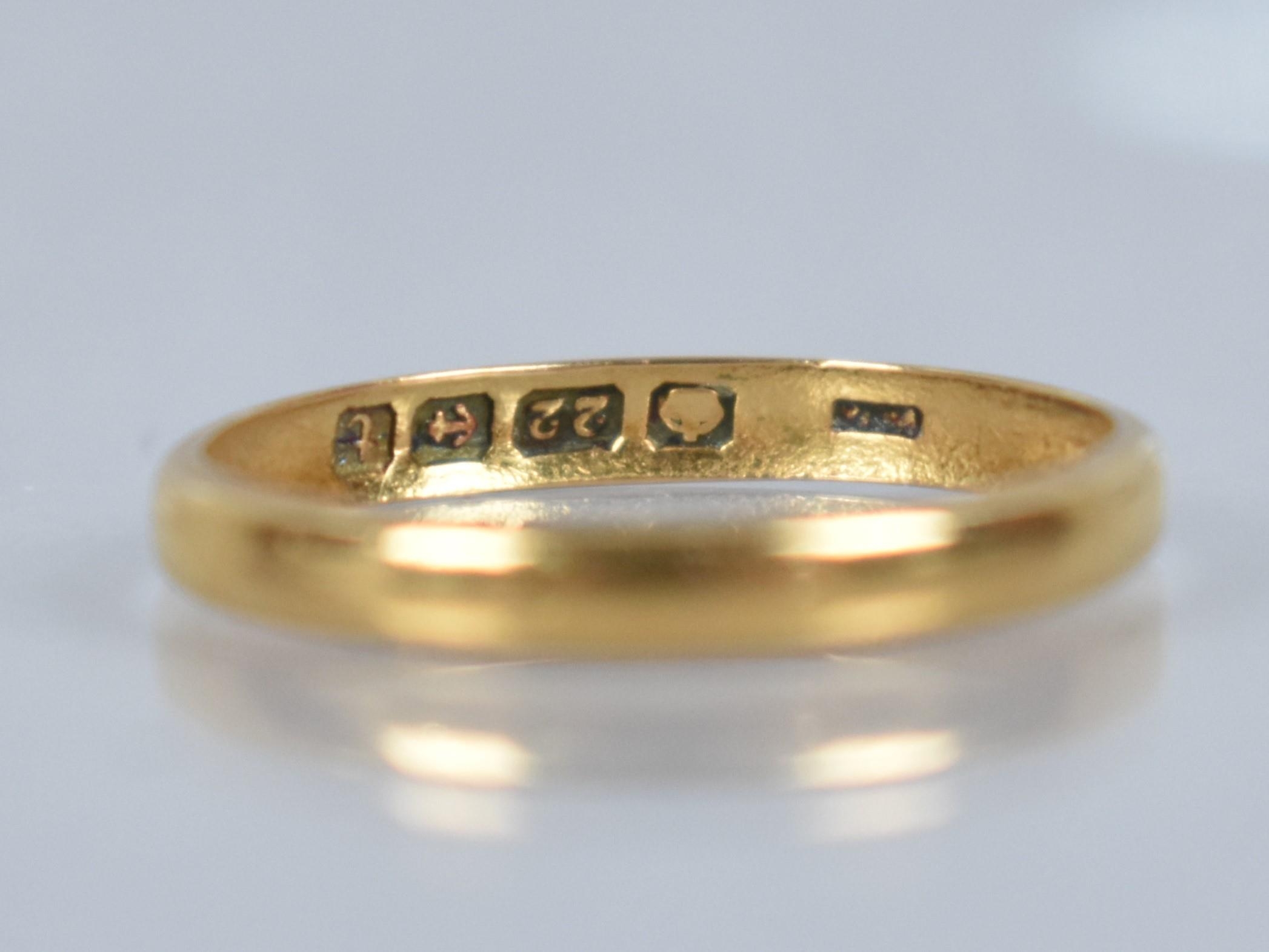 A 22ct Gold Wedding Band, 1.9gms, Birmingham 1918, Size P - Image 2 of 2