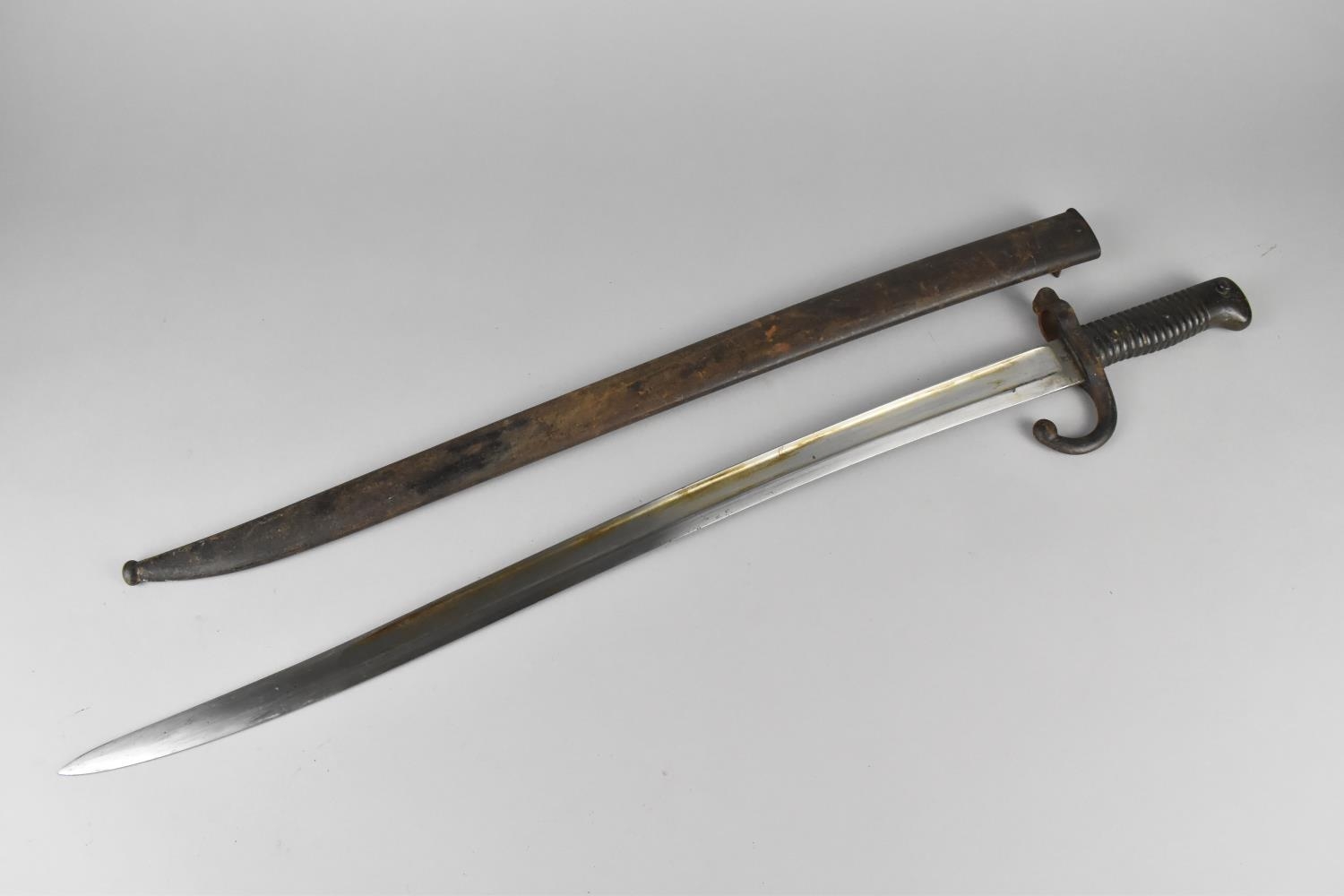 A 19th Century French 1866 Pattern Chassepot Rifle Sword Bayonet with Ribbed Handle and Recurved - Image 6 of 9