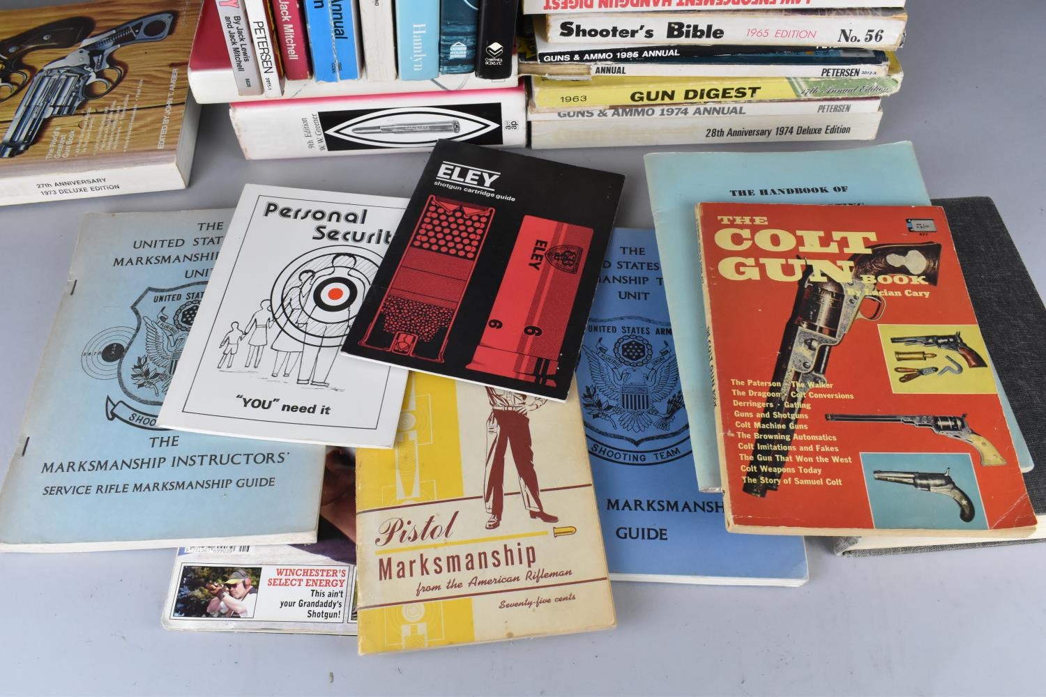 A Collection of Various Books and Pamphlets on a Topic of Guns, Gun Digest, Eley etc - Image 2 of 2