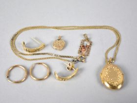 A Collection of 9ct Gold and Gold Metal Jewellery to include Two Pairs of Earrings, Locket on
