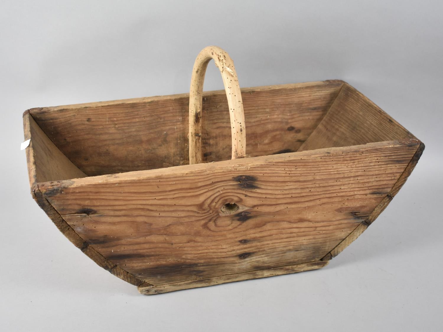 A Vintage Pine Flower Trug, 53cms Wide