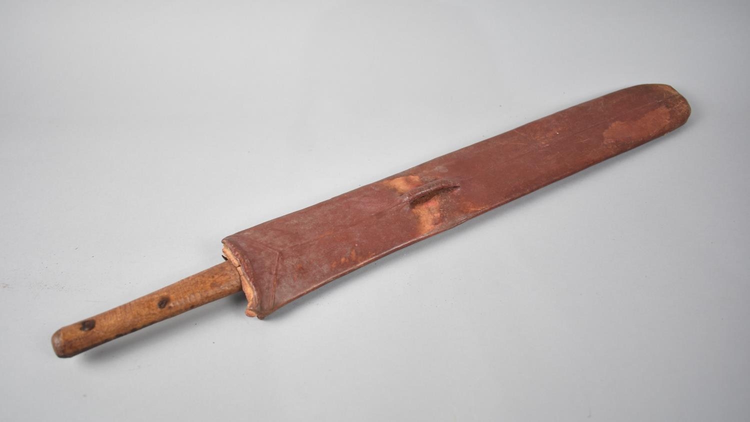 A Vintage Wooden Handled Maasai Simi in Animal Skin Scabbard - Image 3 of 3