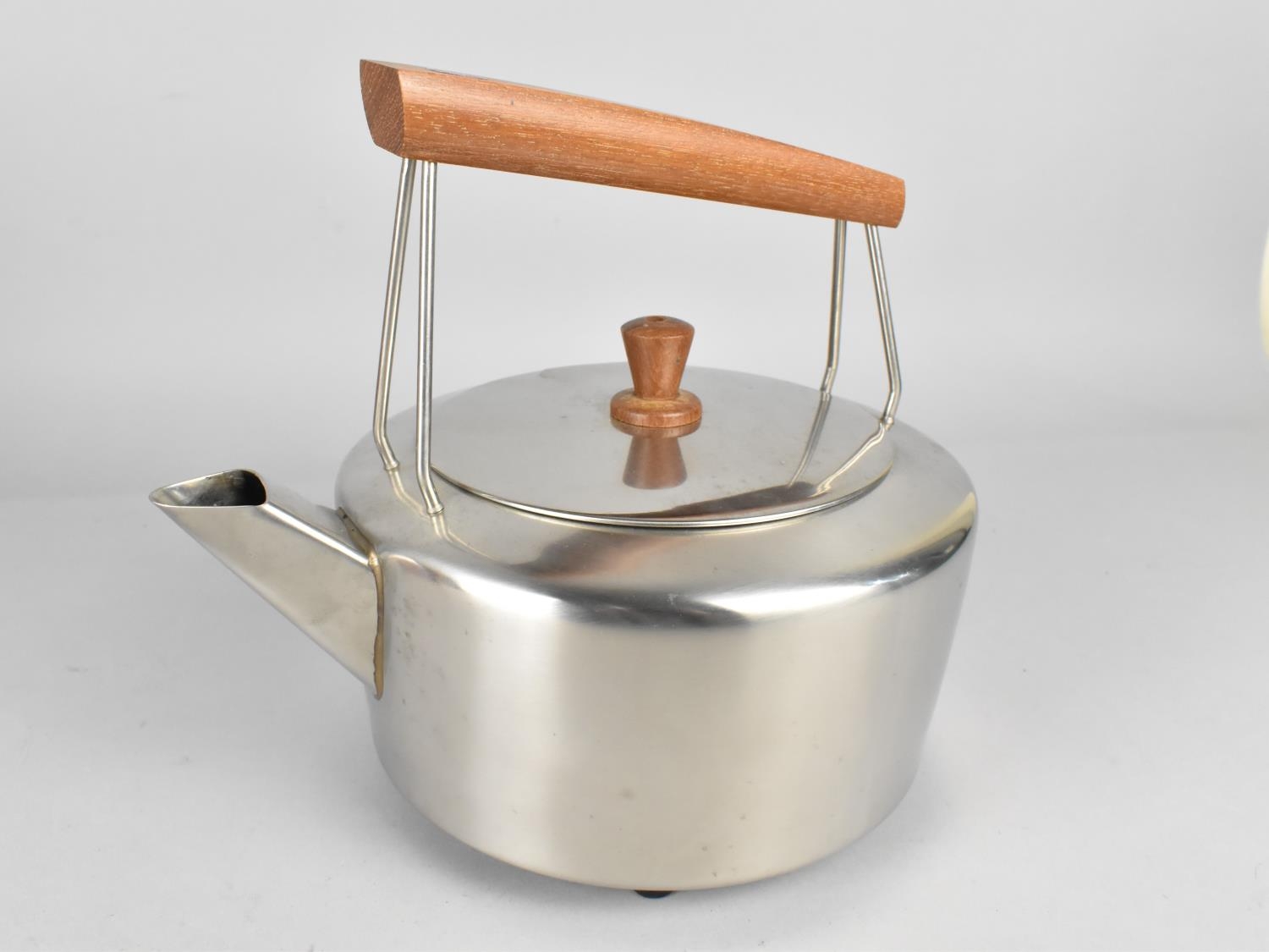 A c.1970s Stainless Steel Electric Kettle by Hoover, Model 6204, with Box - Image 2 of 4