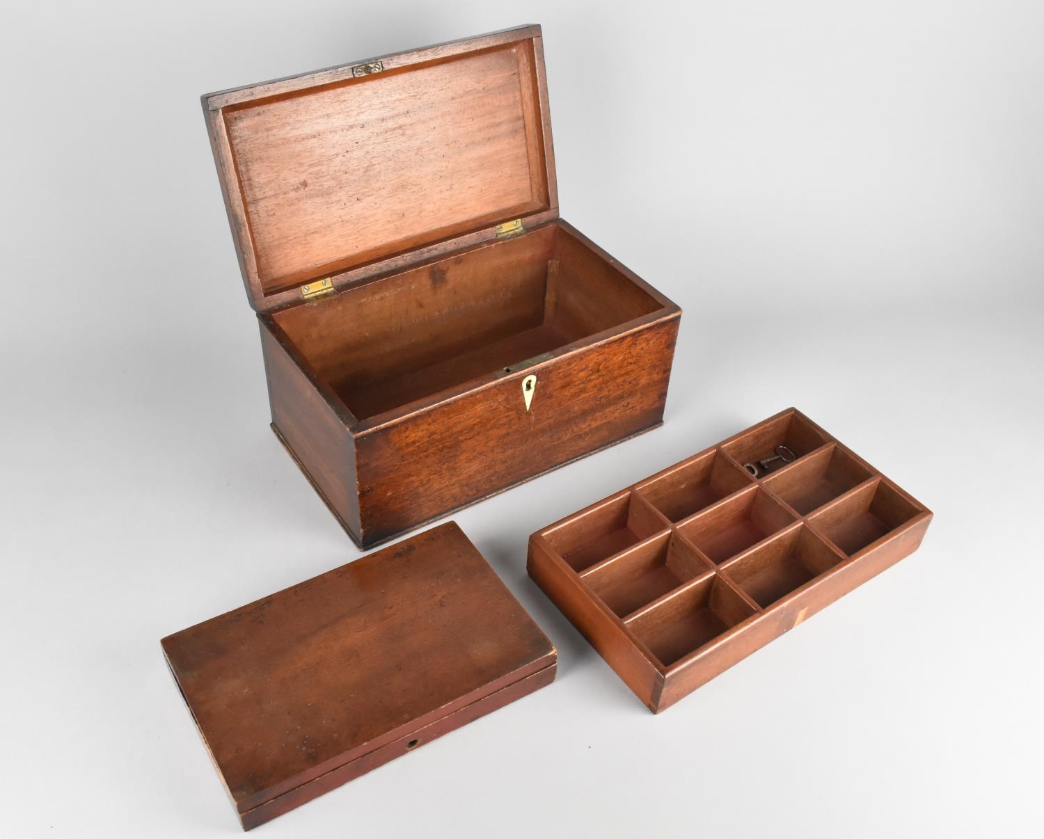 A 19th Century Mahogany Work Box with Hinged Lid Opening to Reveal Fitted Removable Tray, Complete - Image 2 of 2