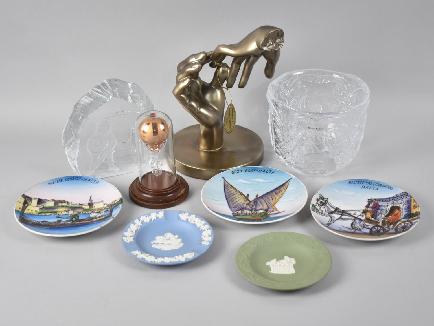 A Collection of Various Sundries to comprise Moulded Glass Bowl, Glass Slab Paperweight Decorated