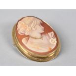 A 9ct Gold Mounted Cameo Brooch, 31x39mm Stamped Top Mount