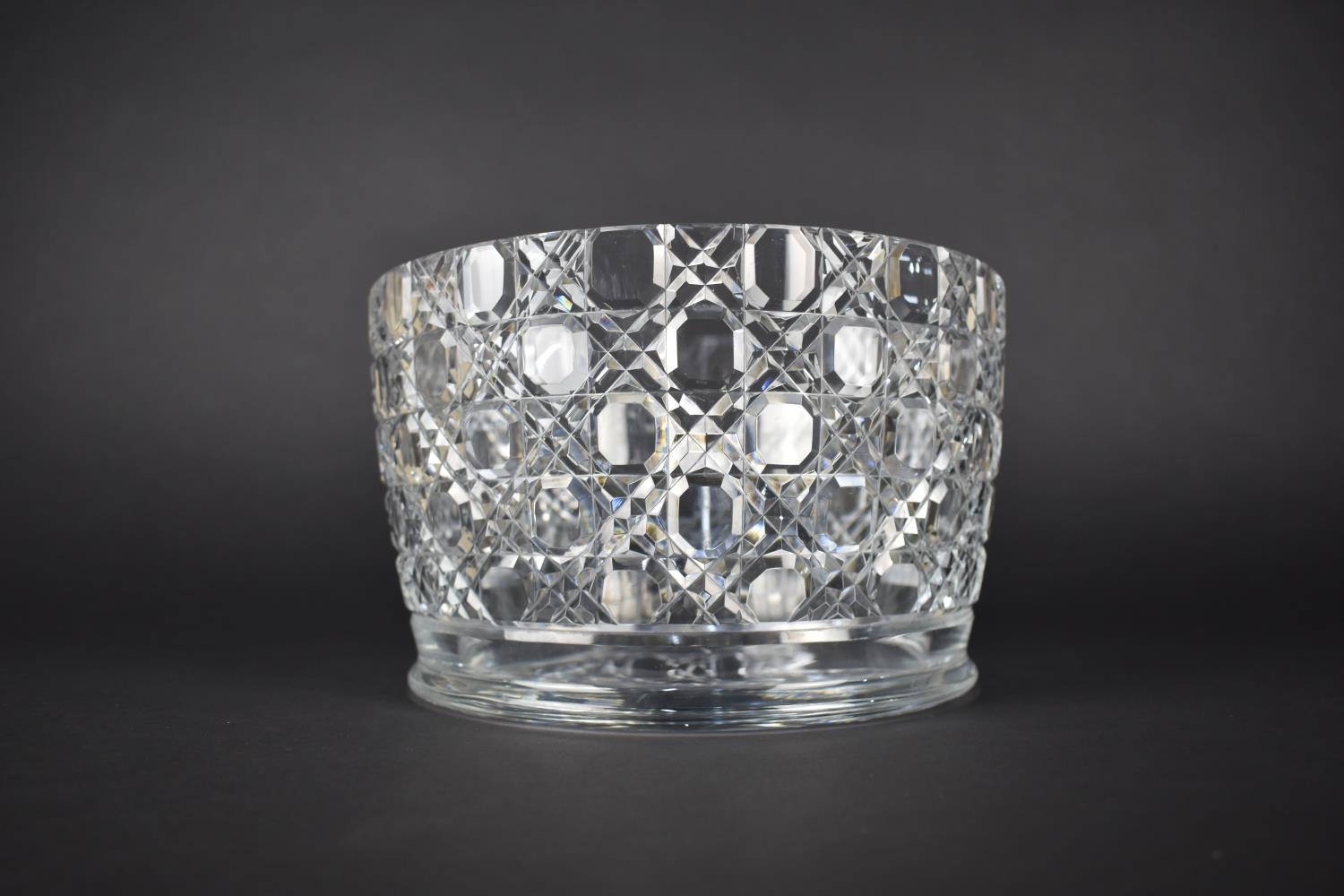A Large Nice Quality Hobnail Cut Glass Bowl with Polished Pontil Base, 14.5cm high - Image 2 of 3