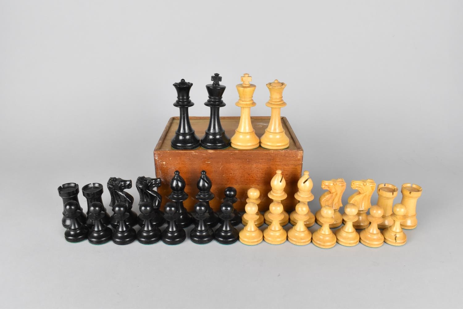 A Mid 20th Century Chess Set in Box, Complete, the Kings Measuring 9cm High - Image 3 of 3