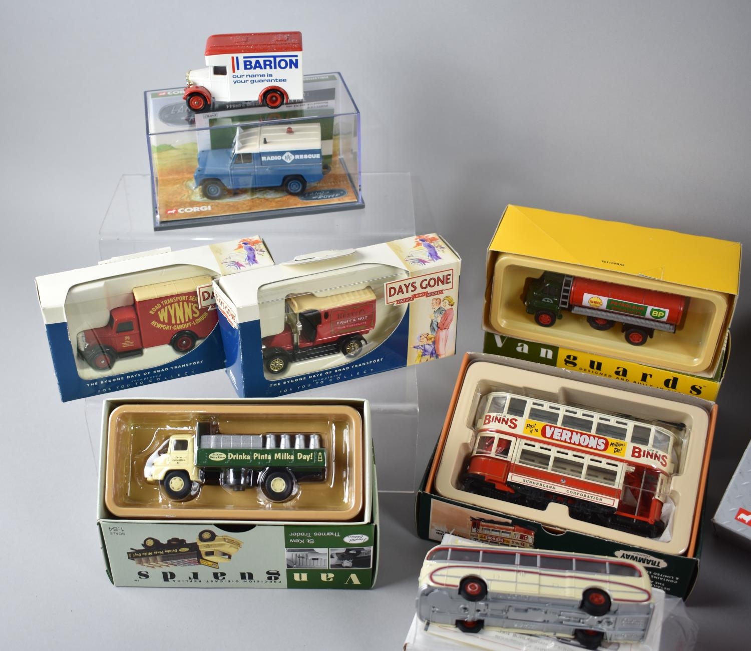 A Collection of Various Days Gone, Vanguard, Corgi and Other Diecast Vehicles - Image 3 of 3