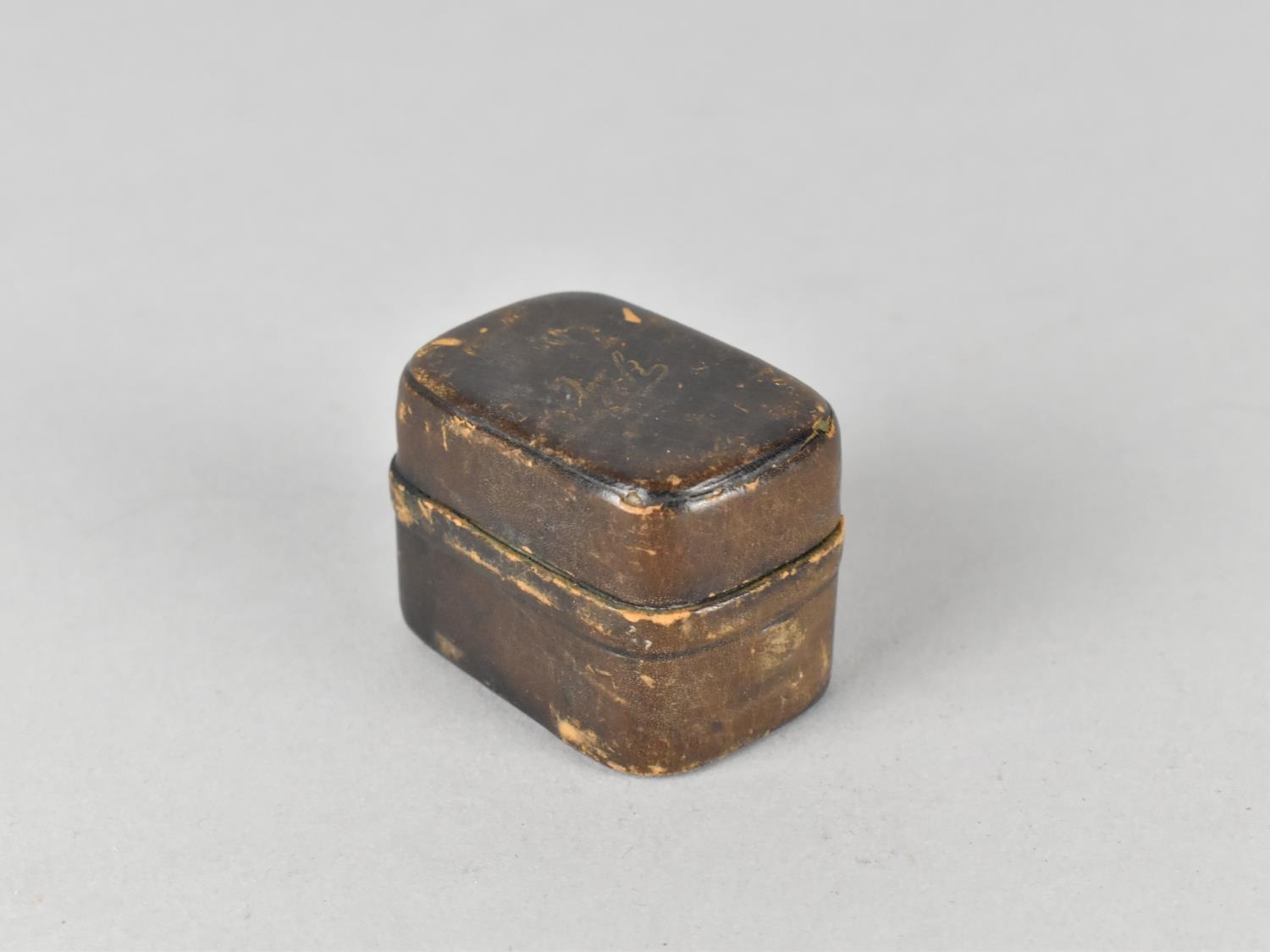 A Late 19th Century Traveling Inkwell with Leather Case, Hinged Lid Inscribed "Ink", 5cms Long - Image 3 of 3