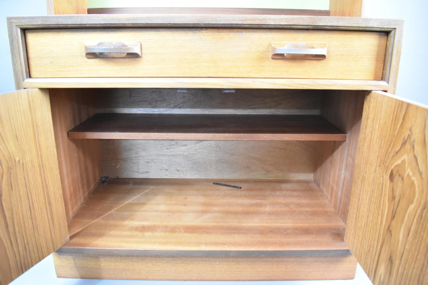A G-Plan Dresser, Base with Fitted Cutlery Drawer over Cupboard, Four Shelf Rack, 84cms Wide - Image 2 of 4