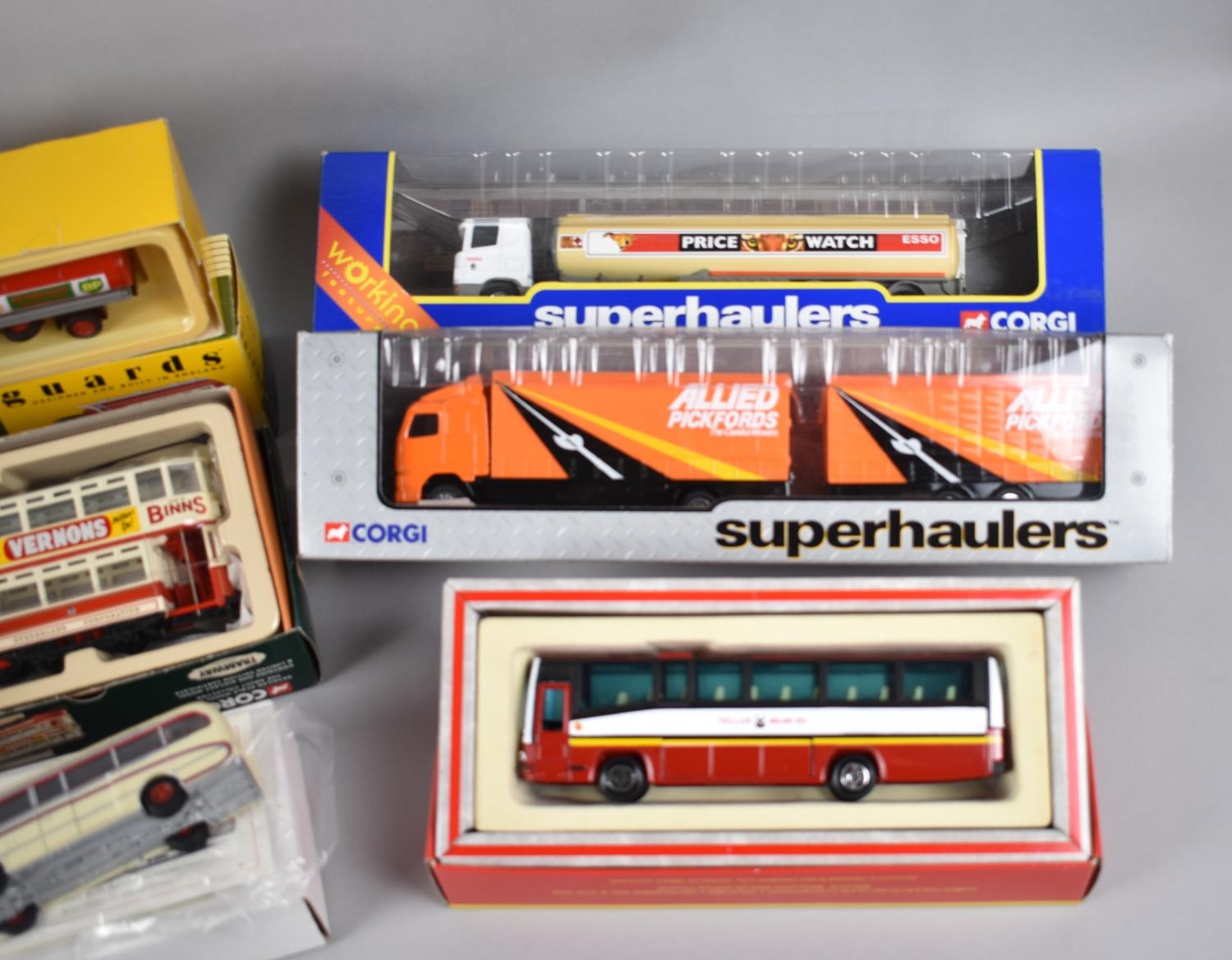 A Collection of Various Days Gone, Vanguard, Corgi and Other Diecast Vehicles - Image 2 of 3