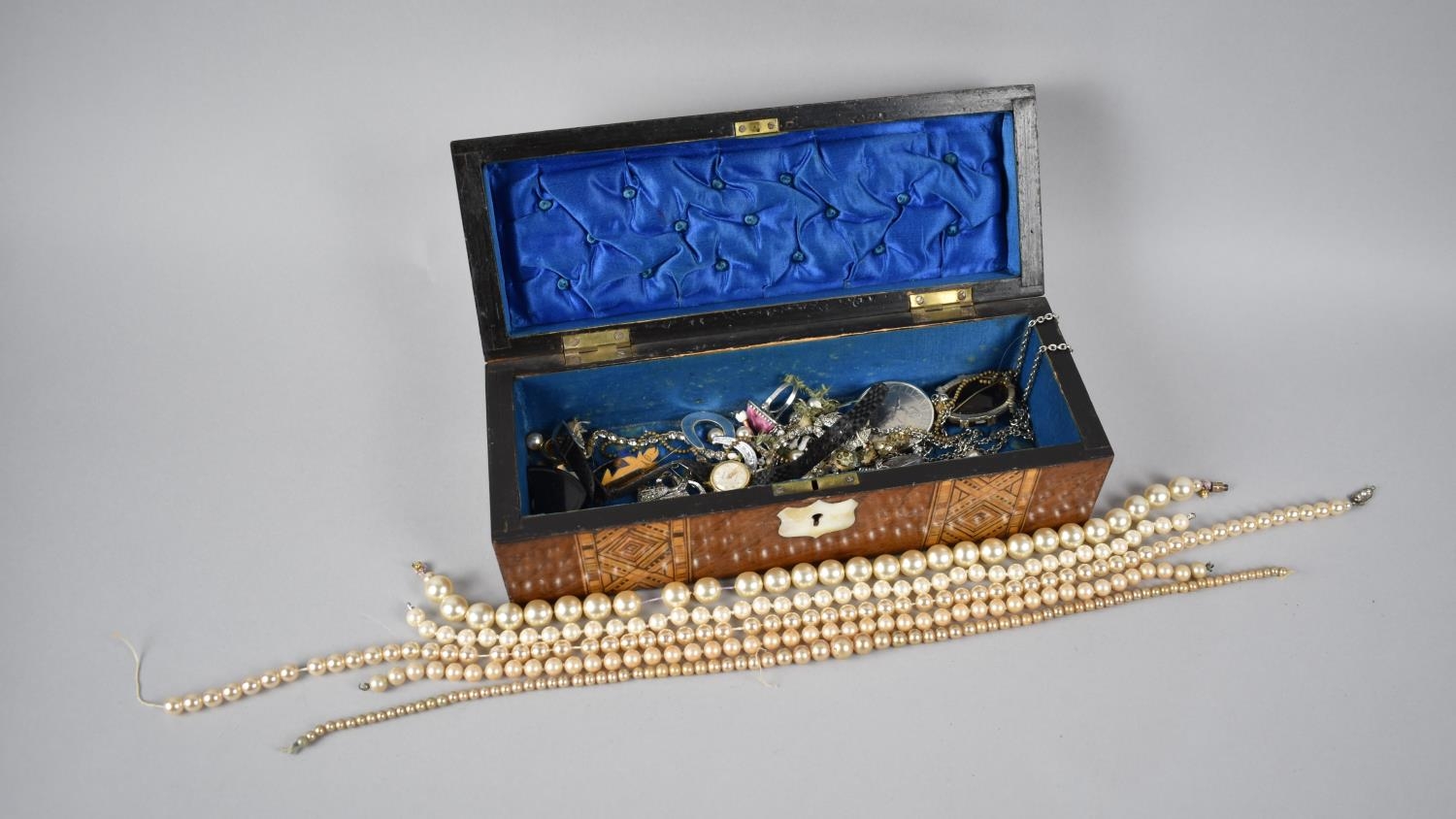 A 19th Century Mahogany and Banded Inlay Rectangular Jewellery Box Containing Selection of Costume - Image 3 of 3