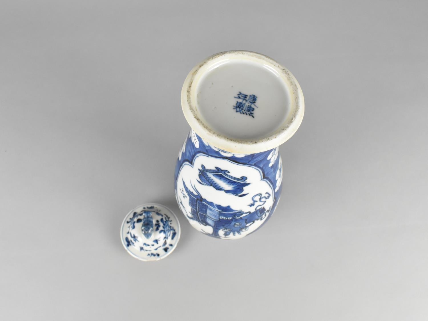 A Chinese Late Qing Dynasty Porcelain Blue and White Baluster Vase Decorated with "Hundred Antiques" - Image 3 of 3