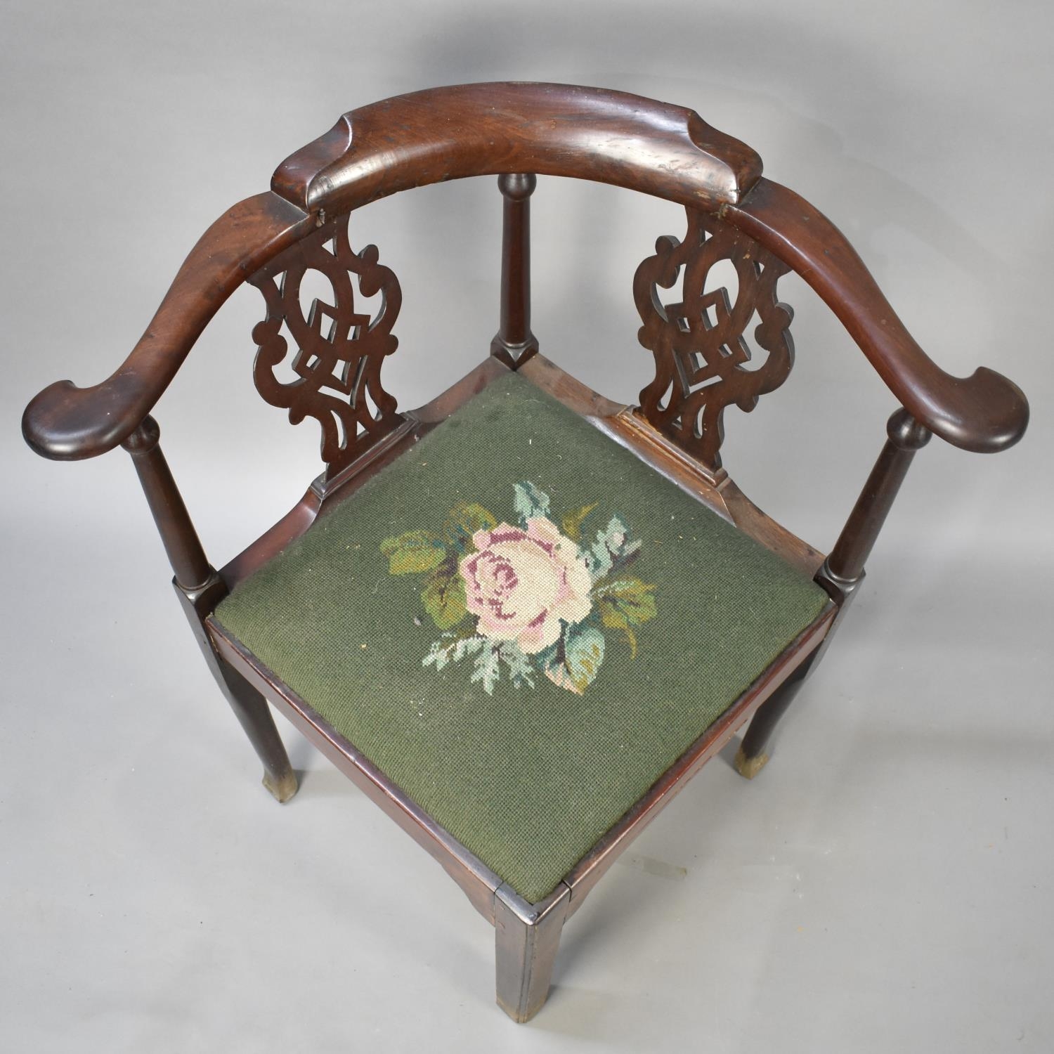 A 19th Century Mahogany Corner Armchair with Tapestry Seat - Bild 2 aus 2