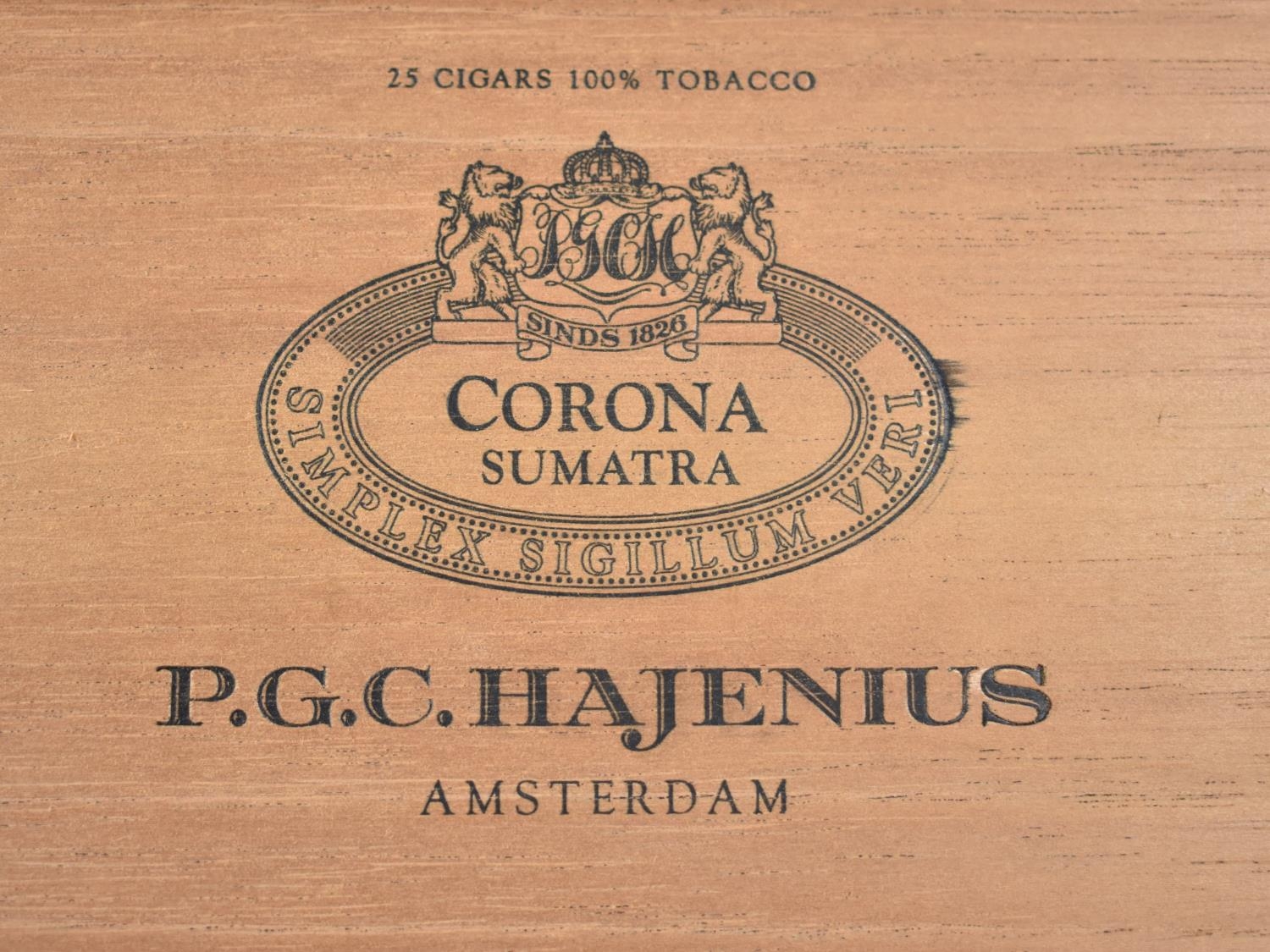 A Cigar Box Containing Eleven Corona Sumatra Cigars - Image 2 of 5