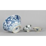 A Chinese Ming Dynasty Type Porcelain Blue and White Lotus Bowl, 17cm Diameter (Chip to Rim)