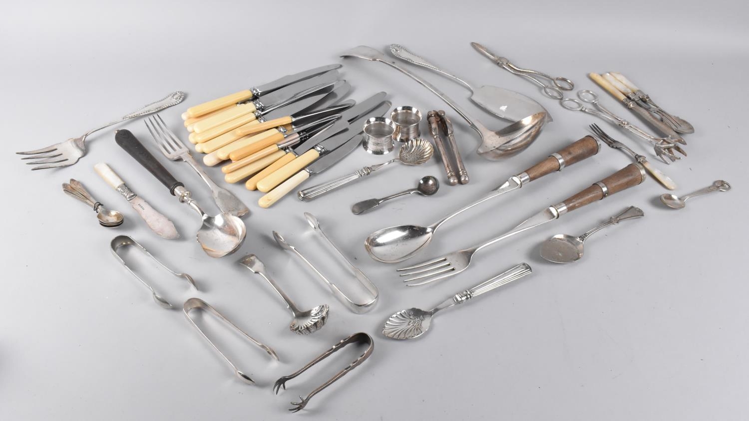 A Collection of Various Vintage Cutlery Etc