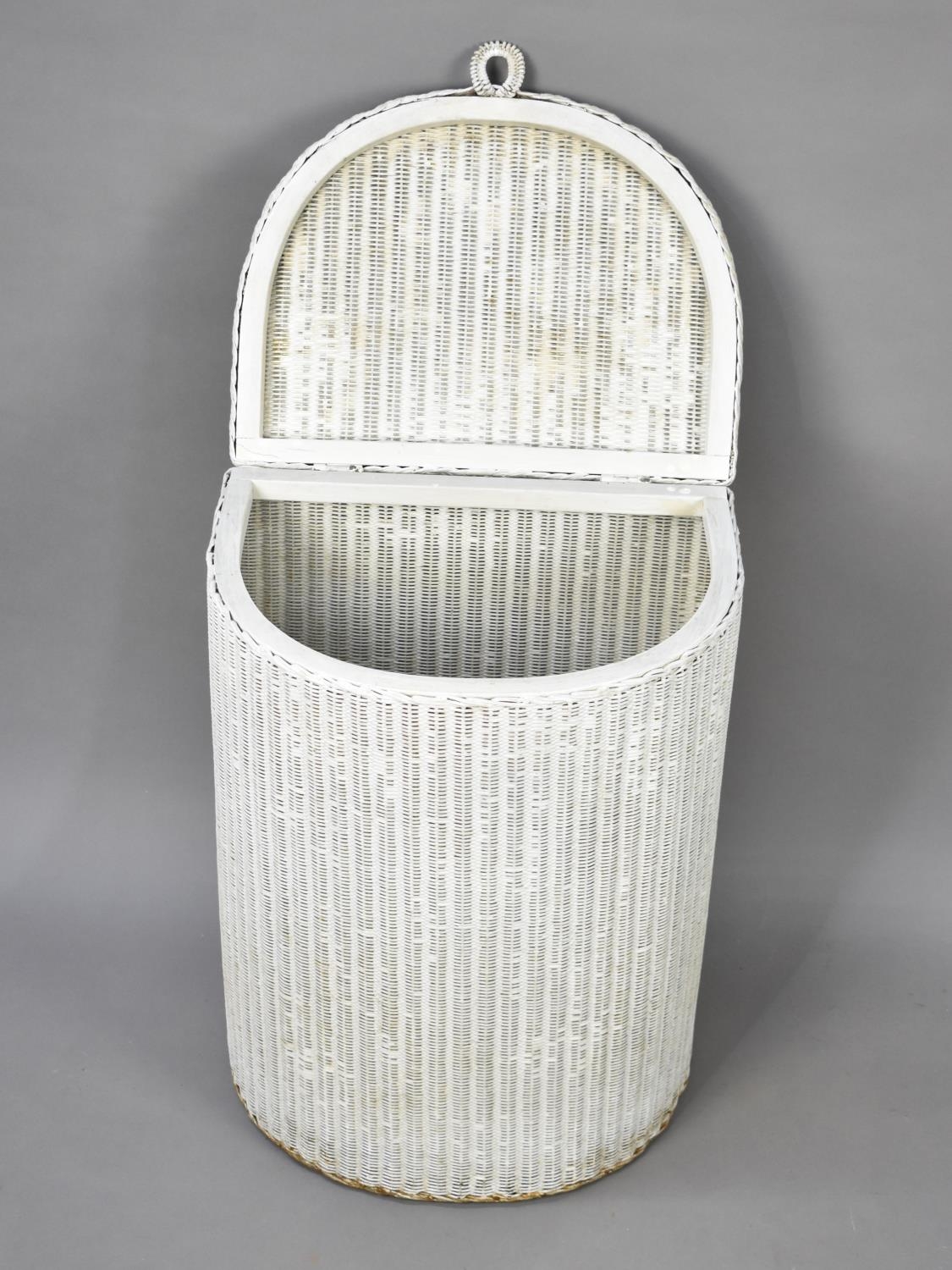 A White Painted Lloyd Loom Demi Lune Linen Basket, 40cms Wide - Image 2 of 2