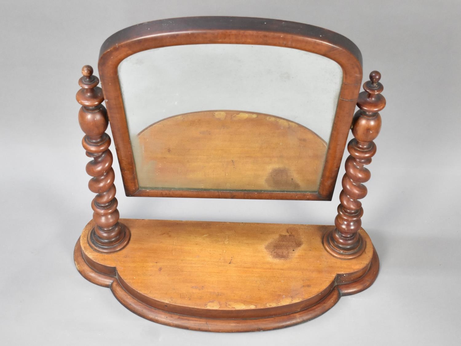 A Late Victorian Mahogany Swing Dressing Table Mirror with Barley Twist Supports and Serpentine - Image 2 of 2