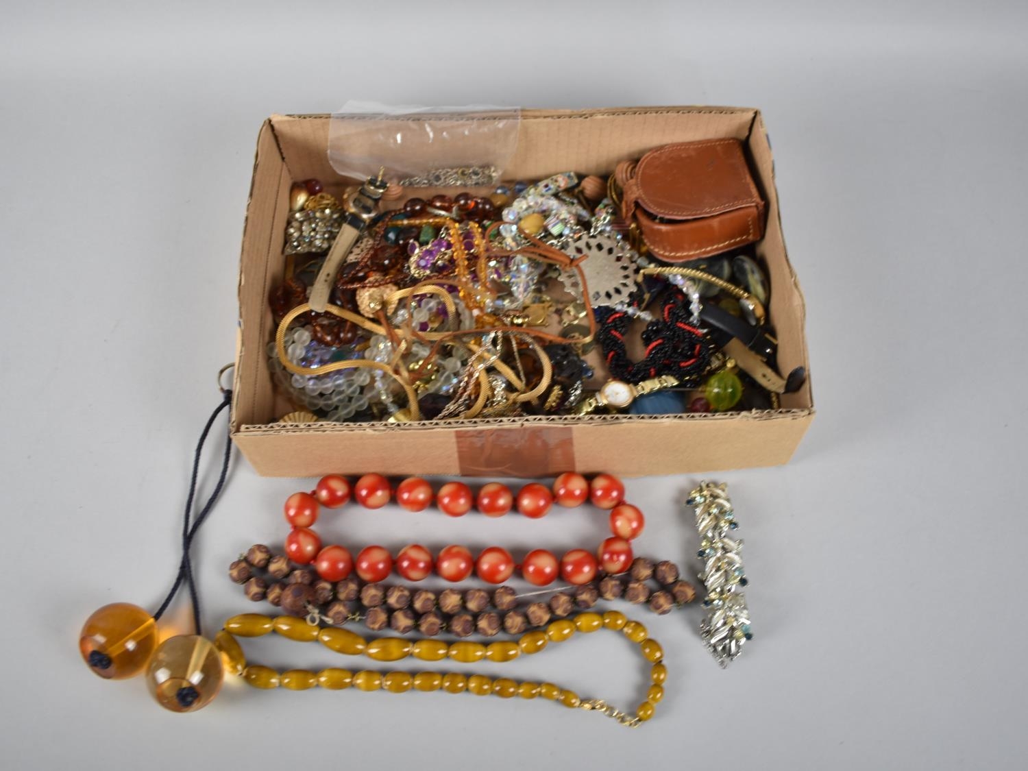 A Collection of Various Costume Jewellery to include Brooches, Pendants, Watches, Beads Etc