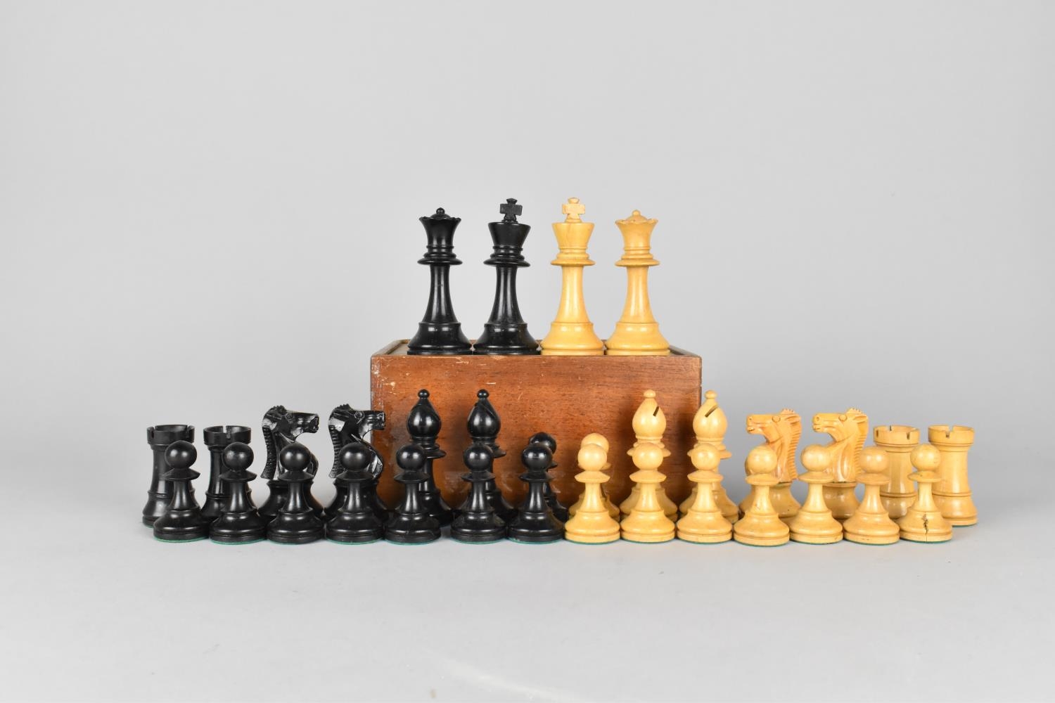 A Mid 20th Century Chess Set in Box, Complete, the Kings Measuring 9cm High - Image 2 of 3