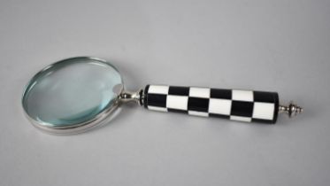 A Modern Chequered Handled Desktop Magnifying Glass, 27cms Long