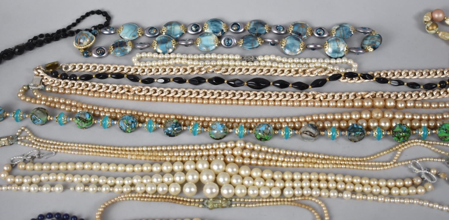 A Collection of Various Costume Jewellery, Mainly Faux Pearls Etc - Image 3 of 4