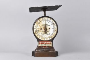 A Salters Letter Balance No 11, 18cms High