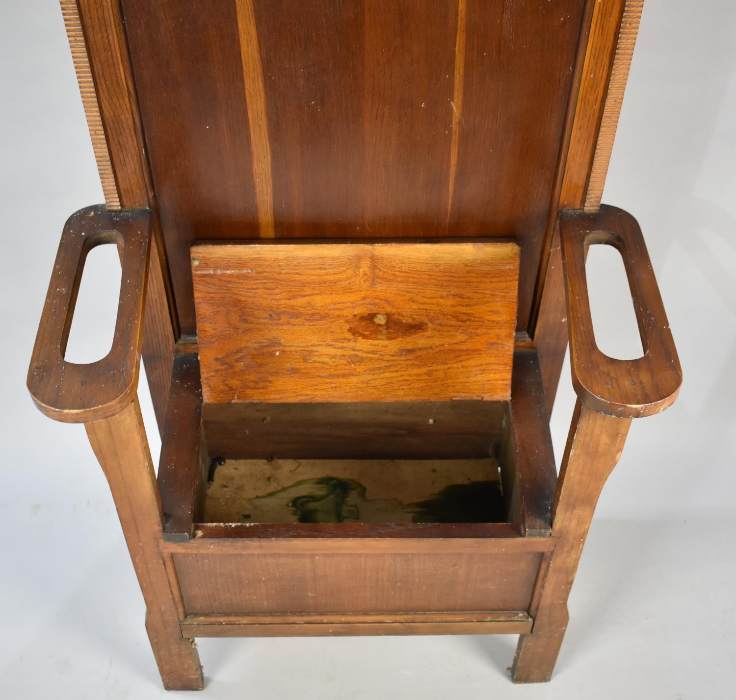 An Edwardian Oak Hall Seat/Stick Stand, 56cm Wide - Image 2 of 3