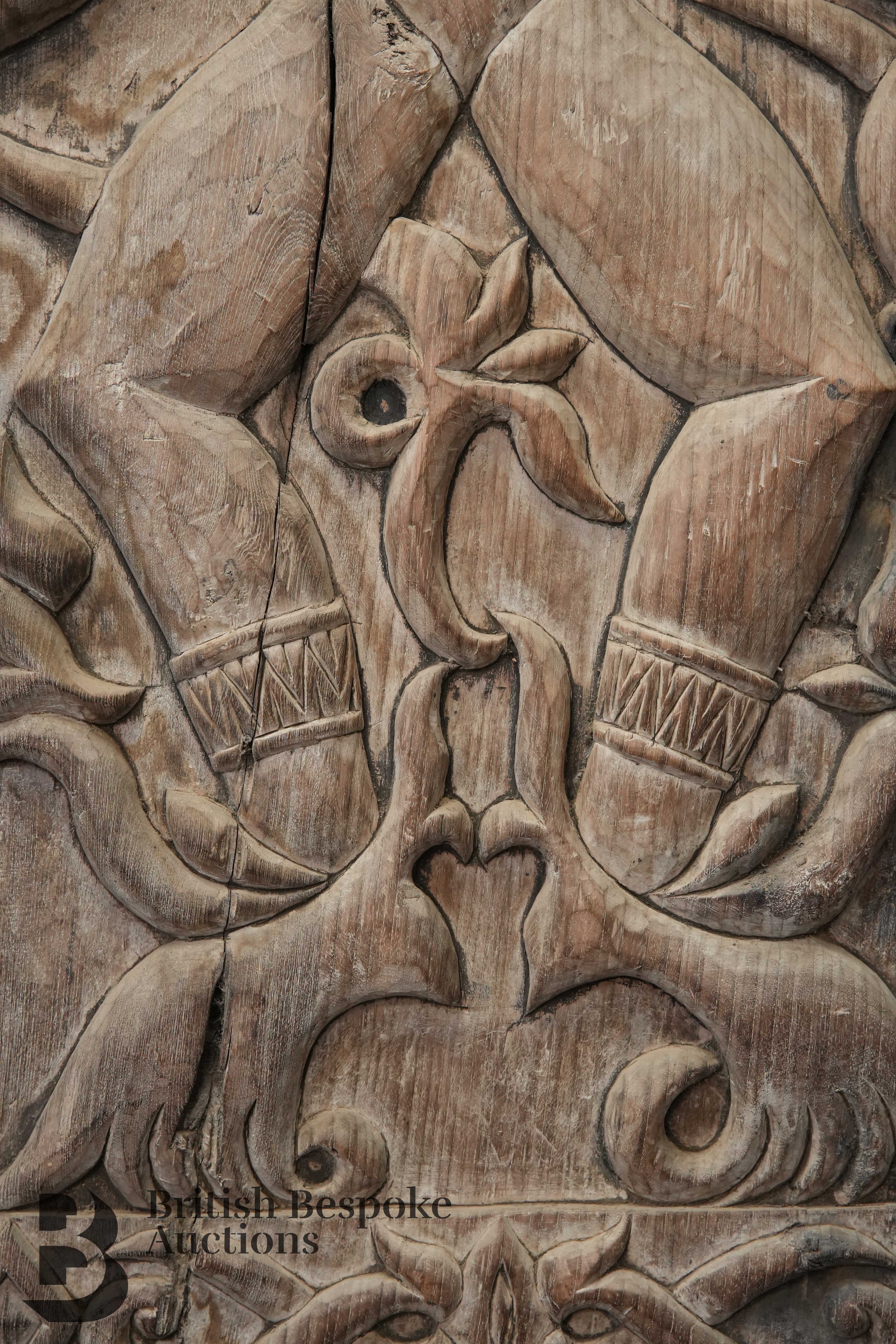 Pair of Carved Anthropomorphic Tribal Shutters - Image 4 of 9