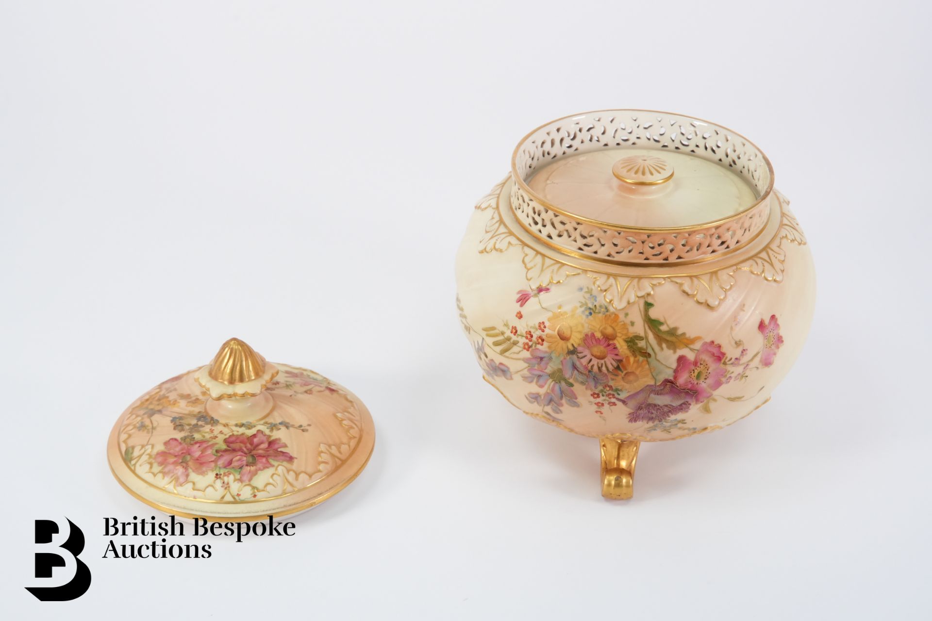 Royal Worcester Potpourri and Cover - Image 5 of 7