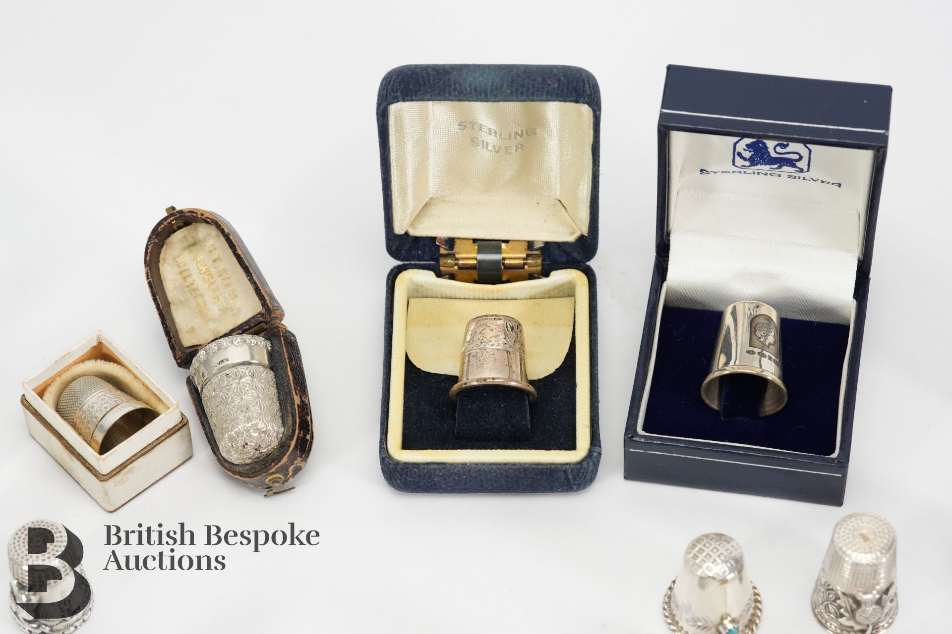 Collection of Silver Thimbles - Image 3 of 11