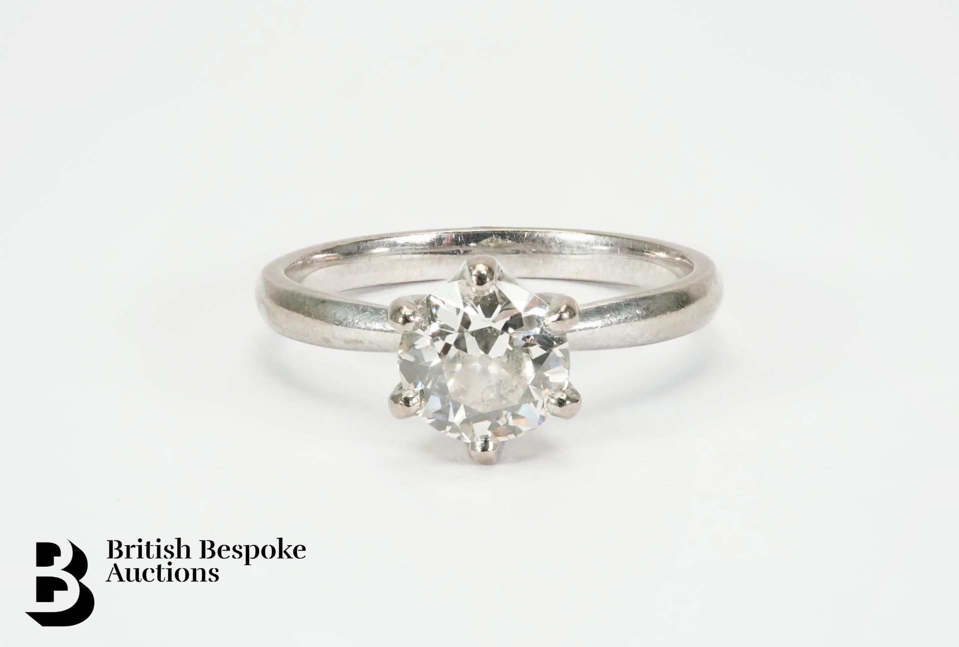 18ct White Gold 1.6ct Solitaire Diamond Ring - Image 3 of 3