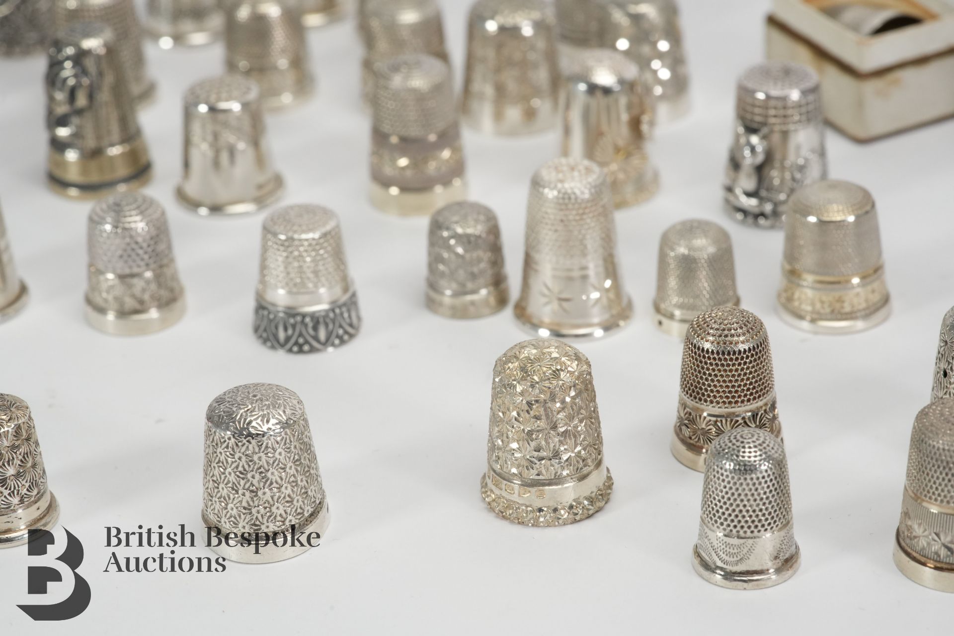 Collection of Silver Thimbles - Image 9 of 11
