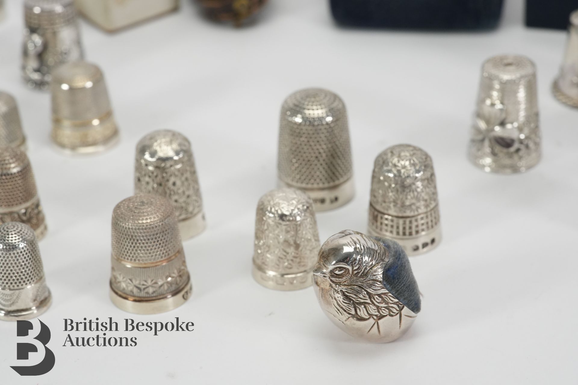 Collection of Silver Thimbles - Image 8 of 11